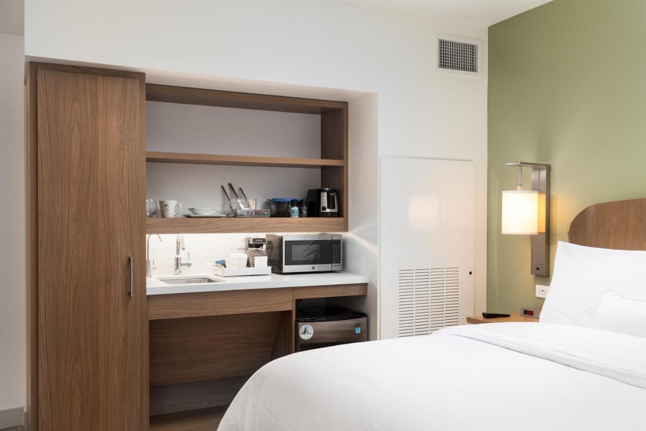 Element Denver Downtown East Экстерьер фото