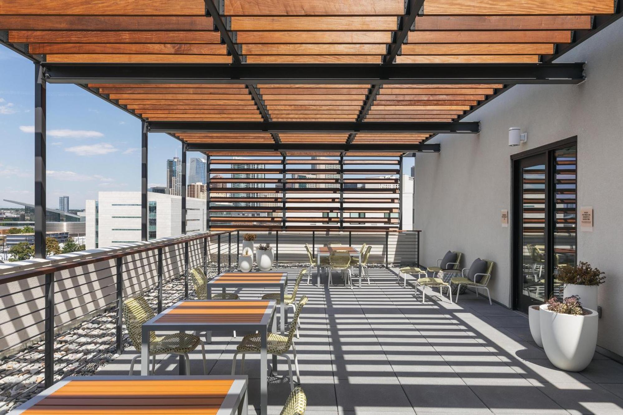 Element Denver Downtown East Экстерьер фото