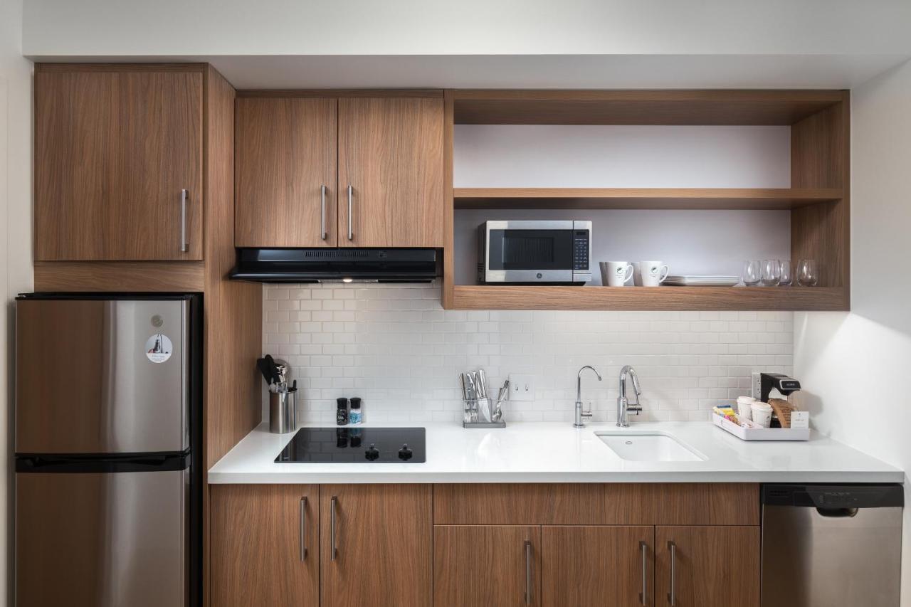 Element Denver Downtown East Экстерьер фото