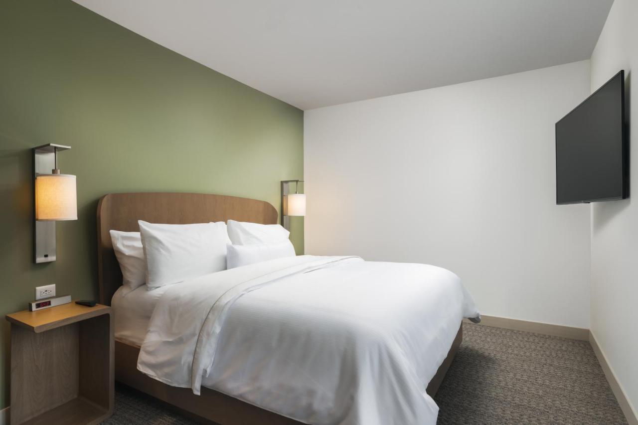 Element Denver Downtown East Экстерьер фото